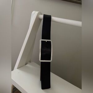 Banana Republic Classic Black Leather Belt with Silver Buckle, M
